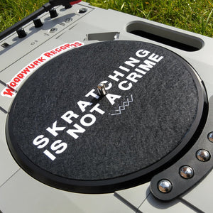 Slipmat 7" (Singular) - Scratching is not a crime by Woodwurk